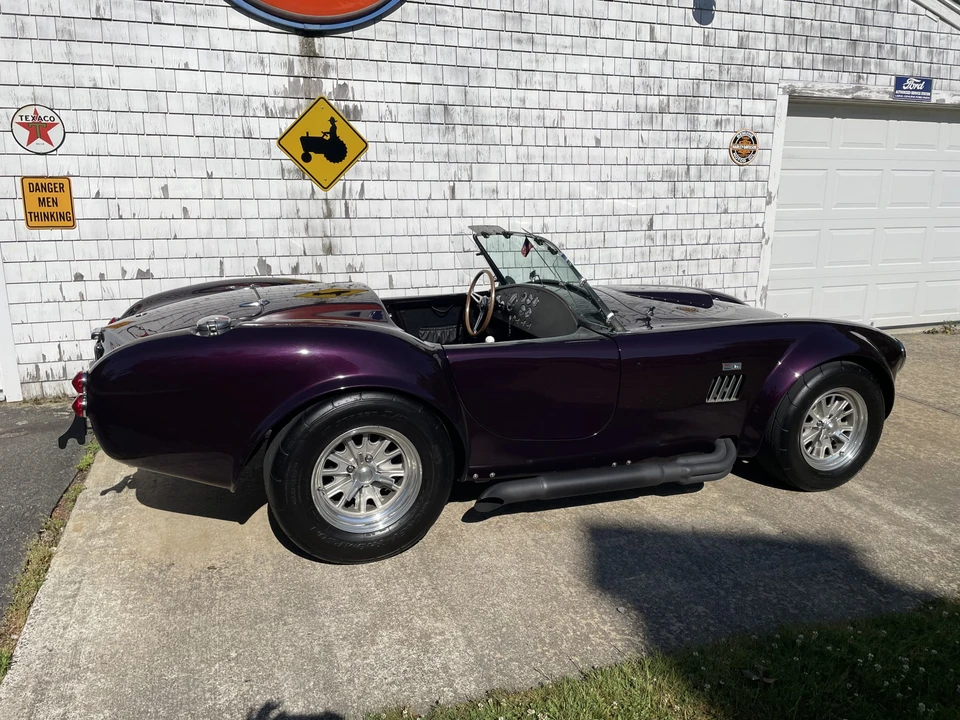 Shelby Cobra Replica - Image 12 of 31