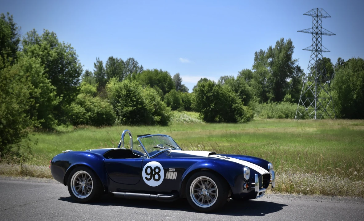 Shelby Cobra Replica - Image 24 of 31