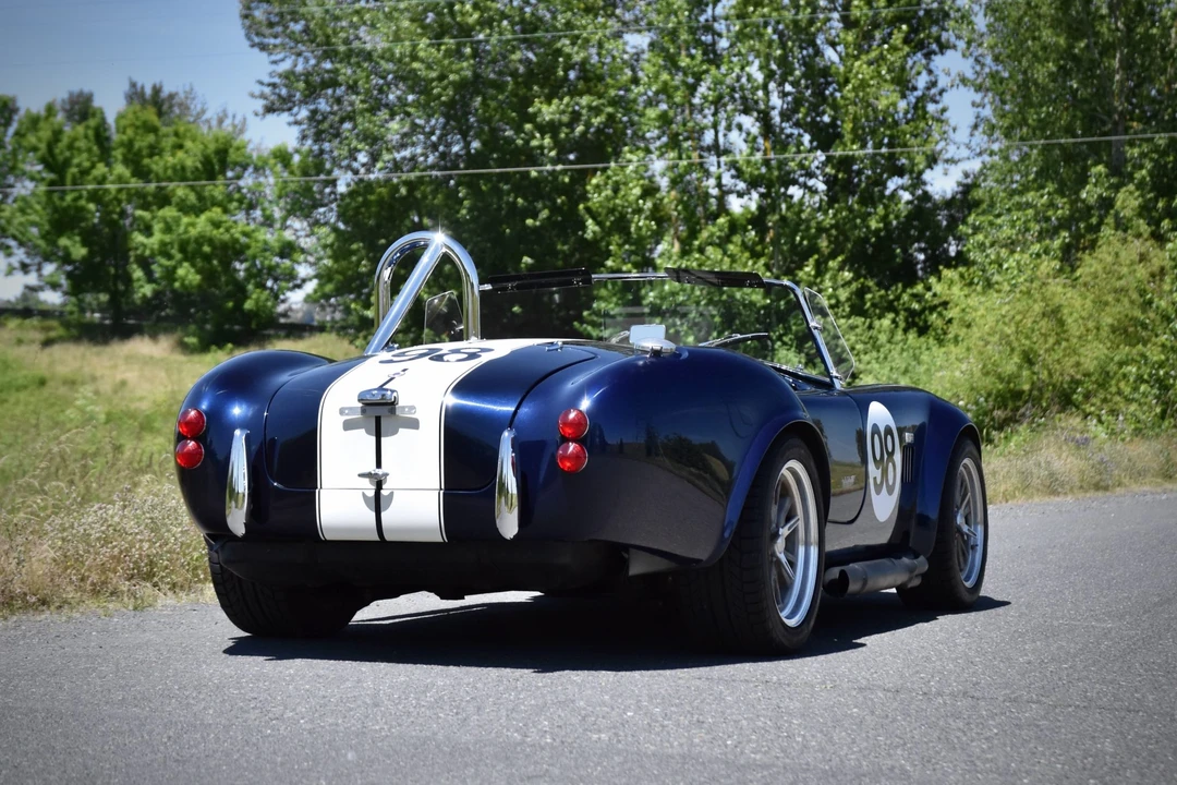 Shelby Cobra Replica - Image 13 of 31