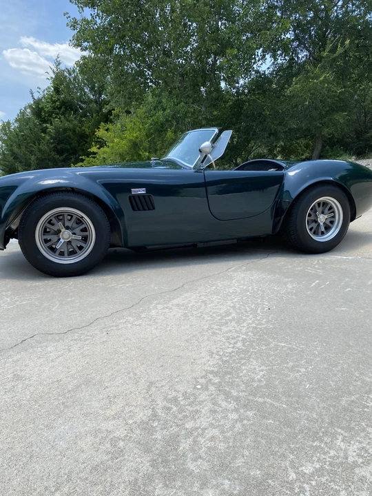 Shelby Cobra Replica - Image 28 of 31