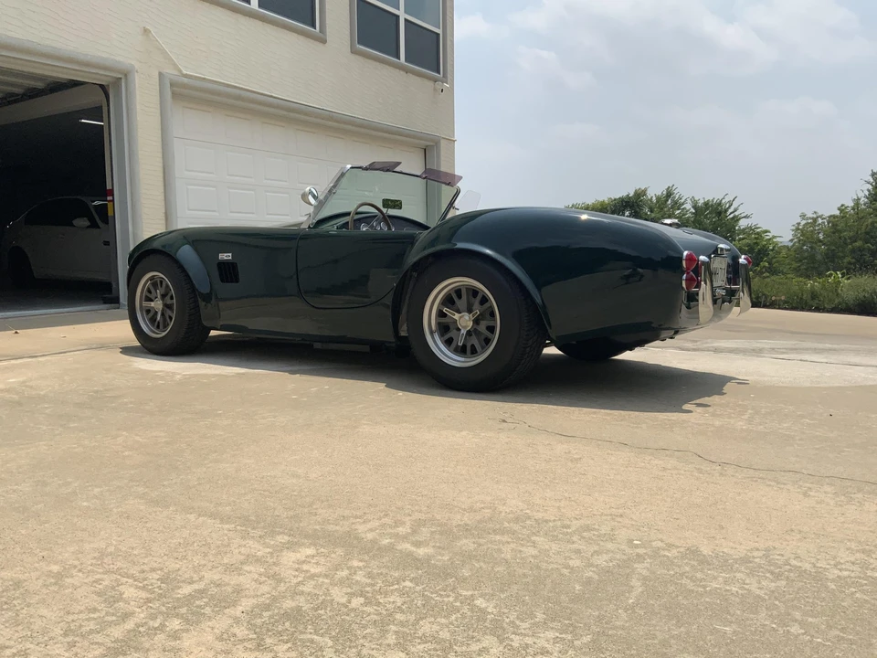 Shelby Cobra Replica - Image 24 of 31
