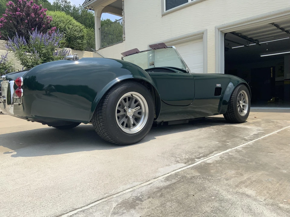 Shelby Cobra Replica - Image 15 of 31
