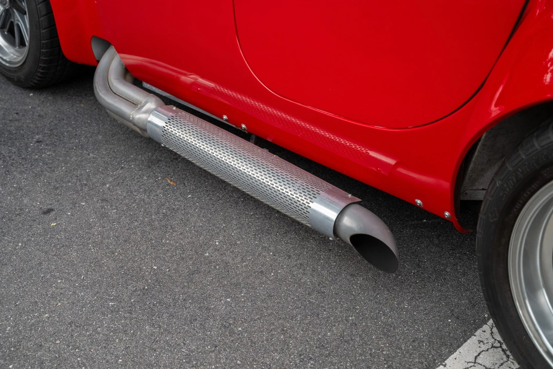 Shelby Cobra Replica - Image 22 of 31