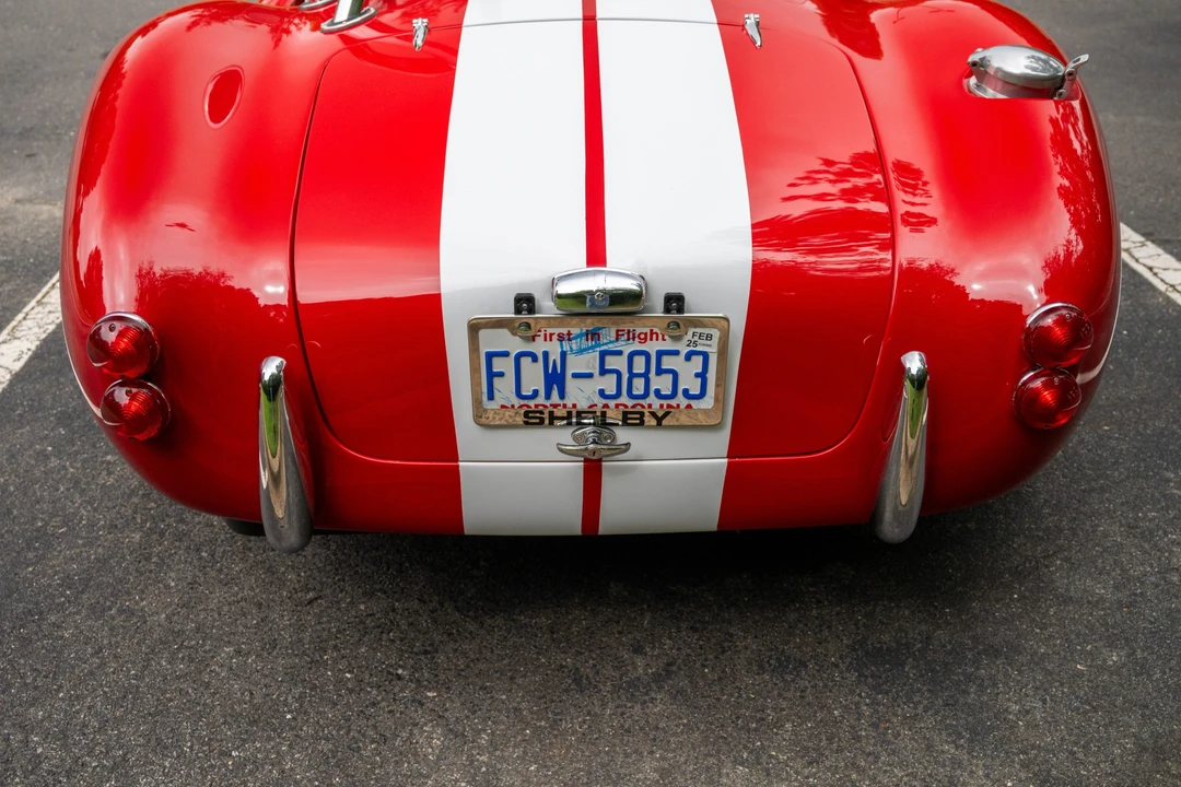 Shelby Cobra Replica - Image 18 of 31
