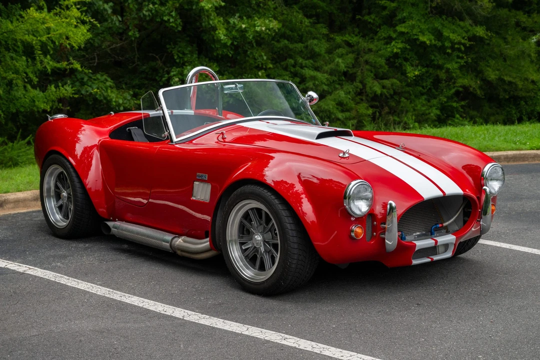 Shelby Cobra Replica - Image 4 of 31