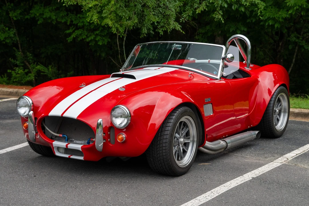 Shelby Cobra Replica - Image 1 of 31