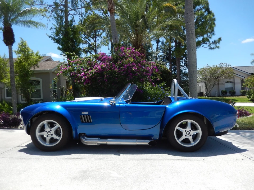 Shelby Cobra Replica - Image 20 of 31