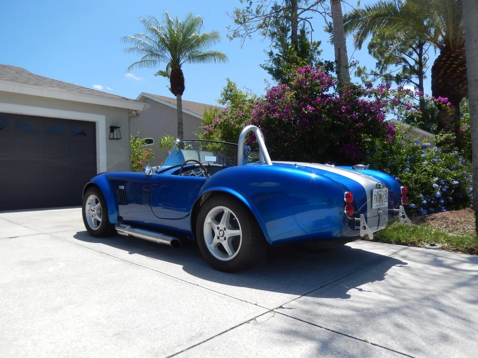 Shelby Cobra Replica - Image 16 of 31