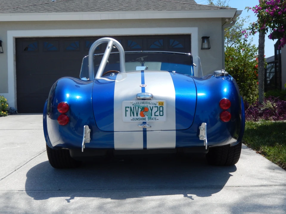 Shelby Cobra Replica - Image 13 of 31