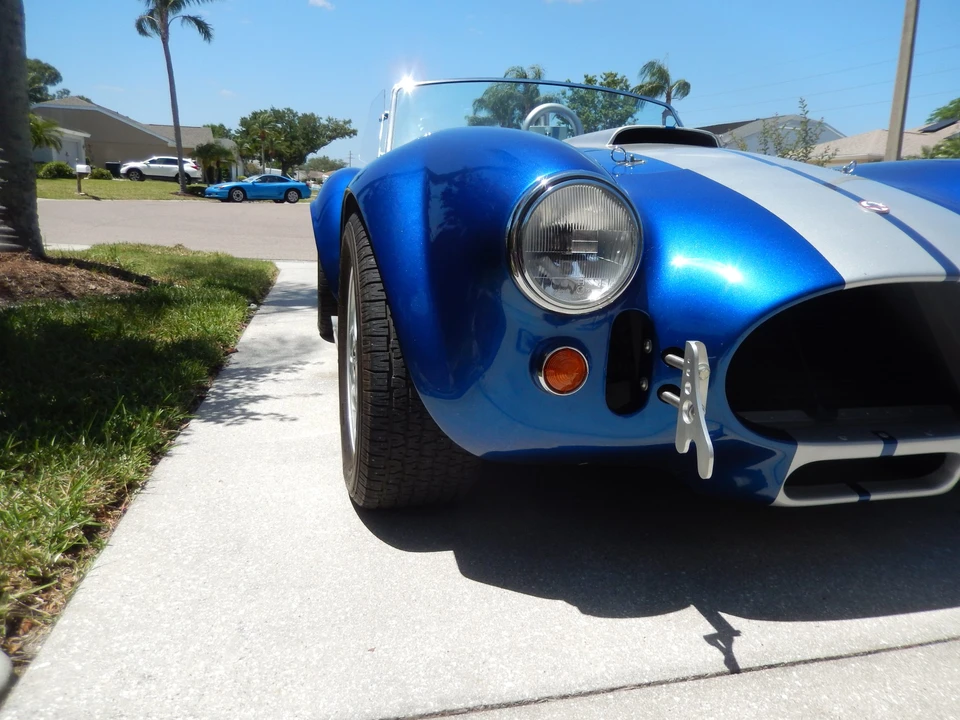 Shelby Cobra Replica - Image 28 of 31