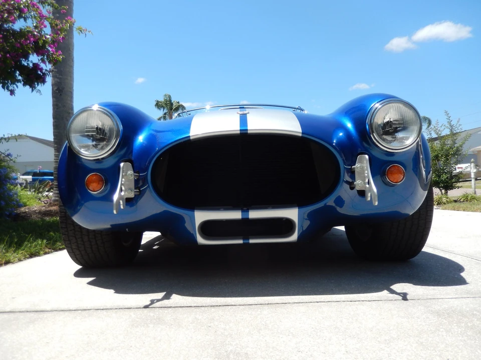 Shelby Cobra Replica - Image 27 of 31