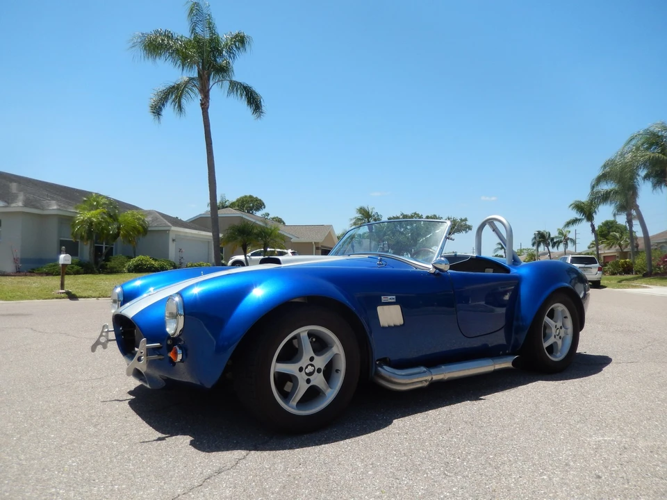 Shelby Cobra Replica - Image 3 of 31