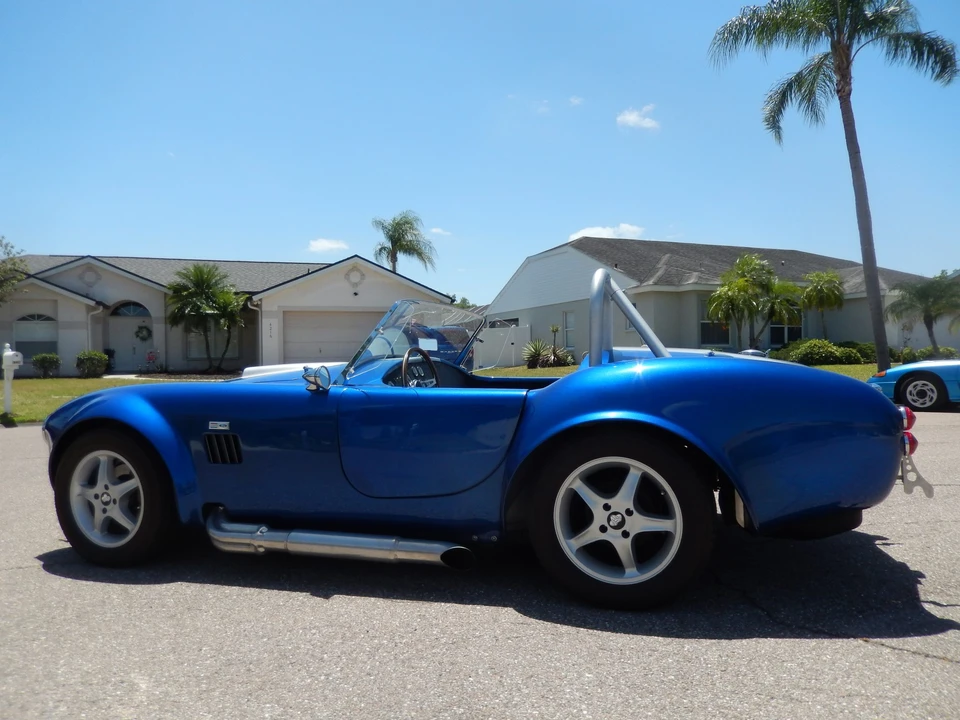 Shelby Cobra Replica - Image 19 of 31