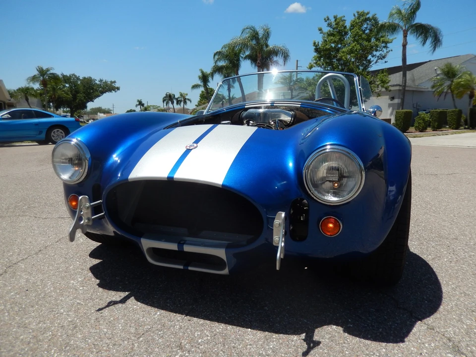 Shelby Cobra Replica - Image 25 of 31