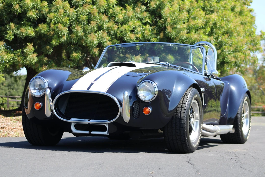Shelby Cobra Replica - Image 5 of 31