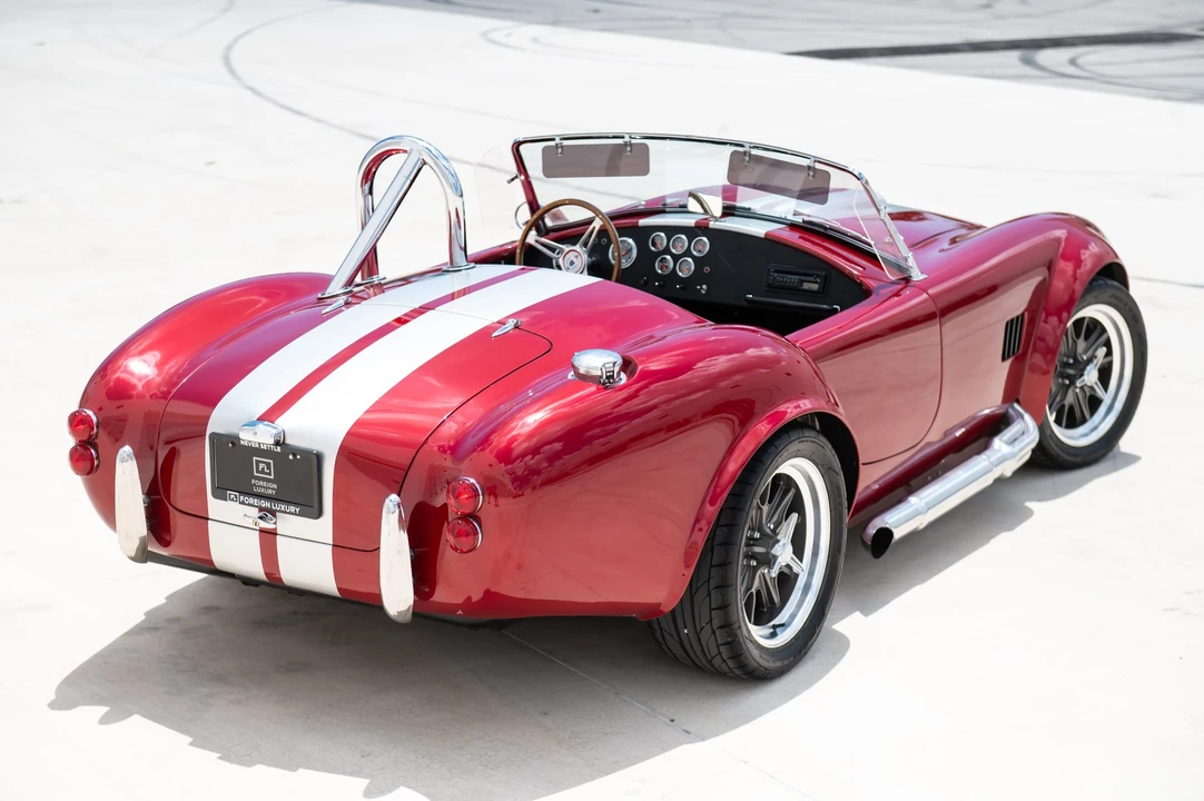 Shelby Cobra Replica - Image 11 of 31
