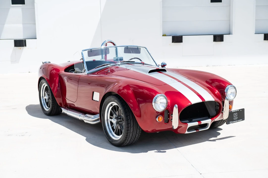 Shelby Cobra Replica - Image 9 of 31