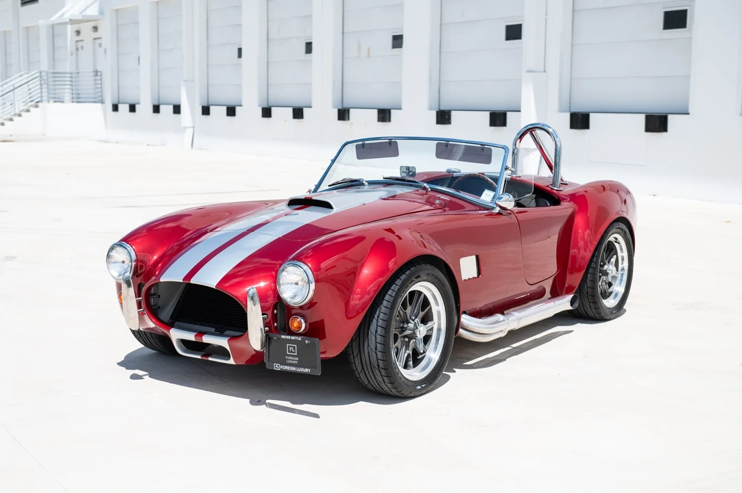 Shelby Cobra Replica - Image 8 of 31