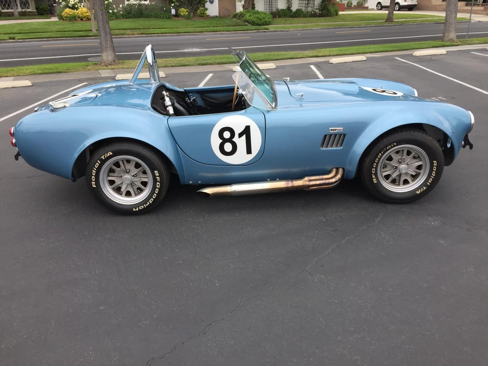 Shelby Cobra Replica - Image 7 of 31