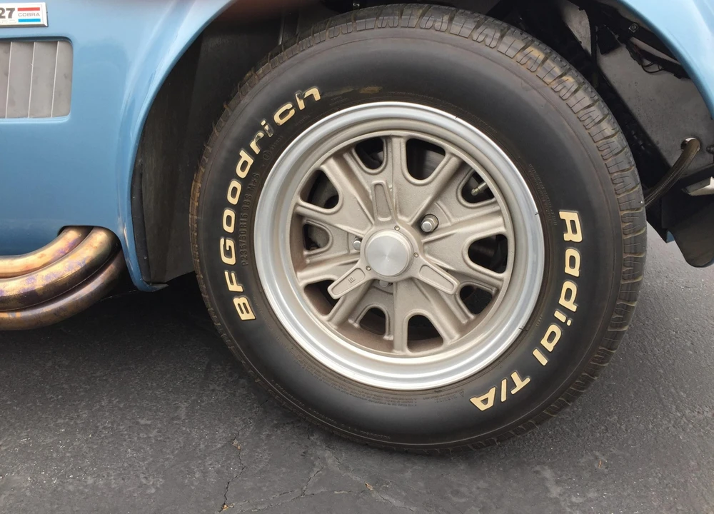 Shelby Cobra Replica - Image 21 of 31