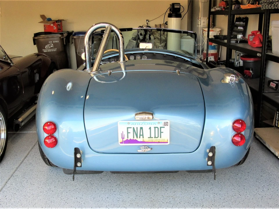 Shelby Cobra Replica - Image 19 of 31