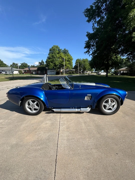 Shelby Cobra Replica - Image 14 of 31