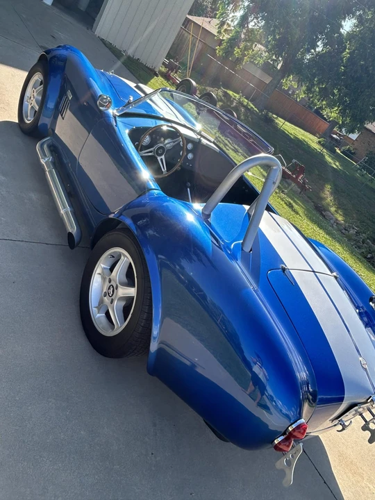 Shelby Cobra Replica - Image 11 of 31