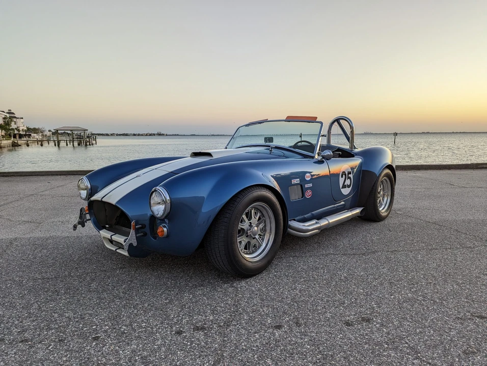 Shelby Cobra Replica - Image 4 of 31