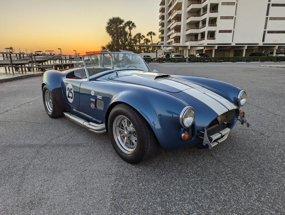 Shelby Cobra Replica - Image 2 of 31