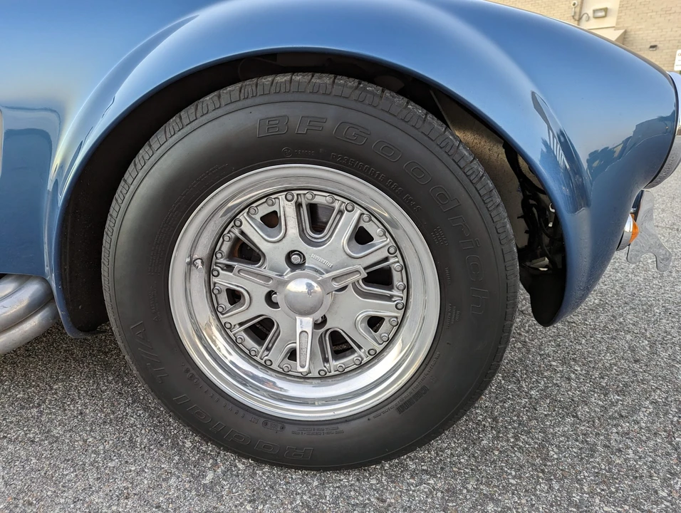 Shelby Cobra Replica - Image 29 of 31