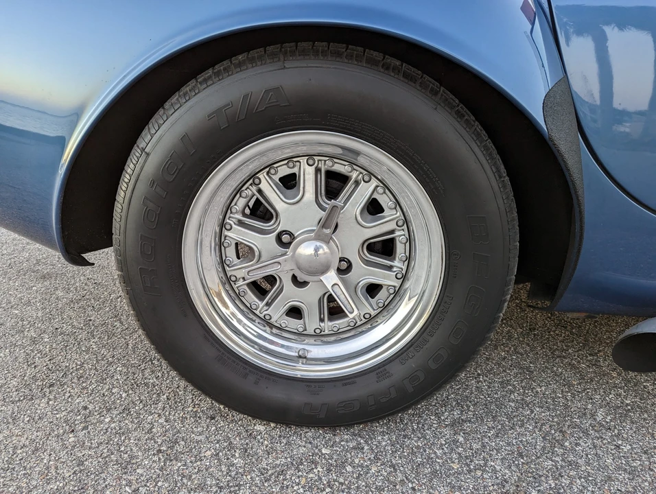 Shelby Cobra Replica - Image 30 of 31