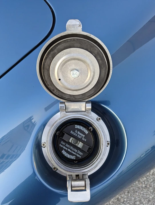 Shelby Cobra Replica - Image 25 of 31
