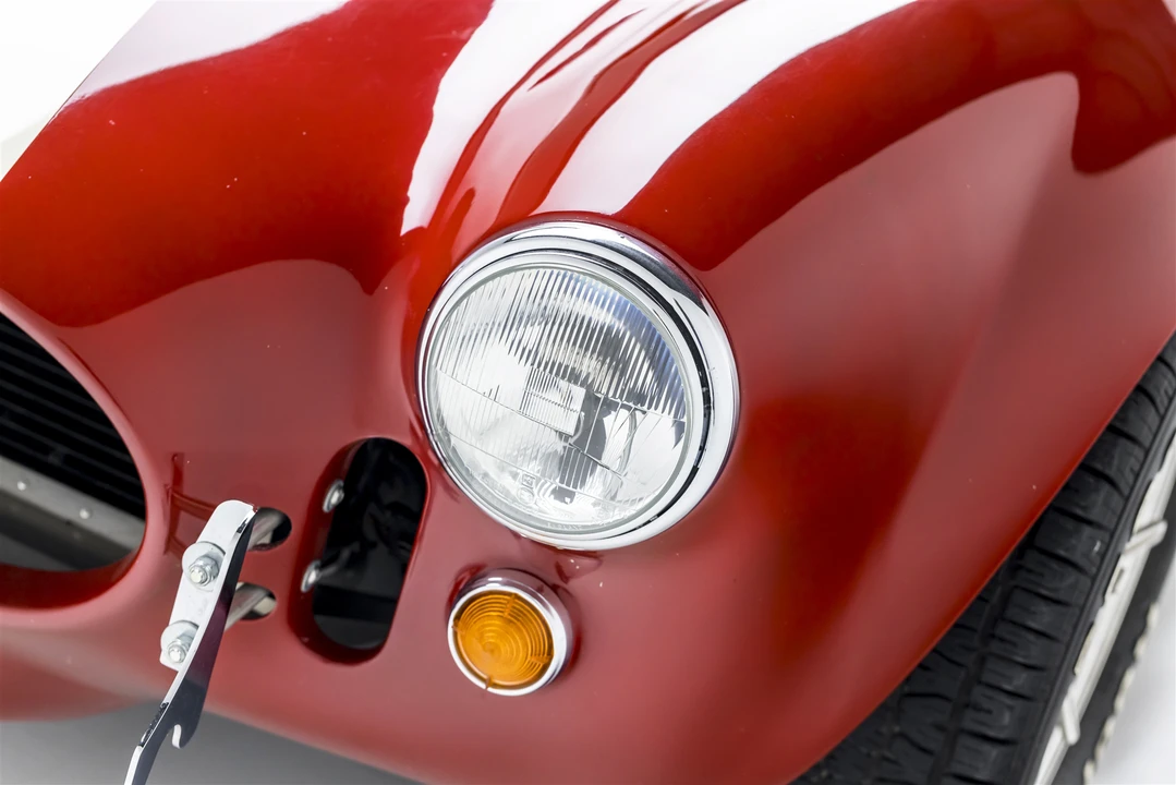 Shelby Cobra Replica - Image 21 of 31