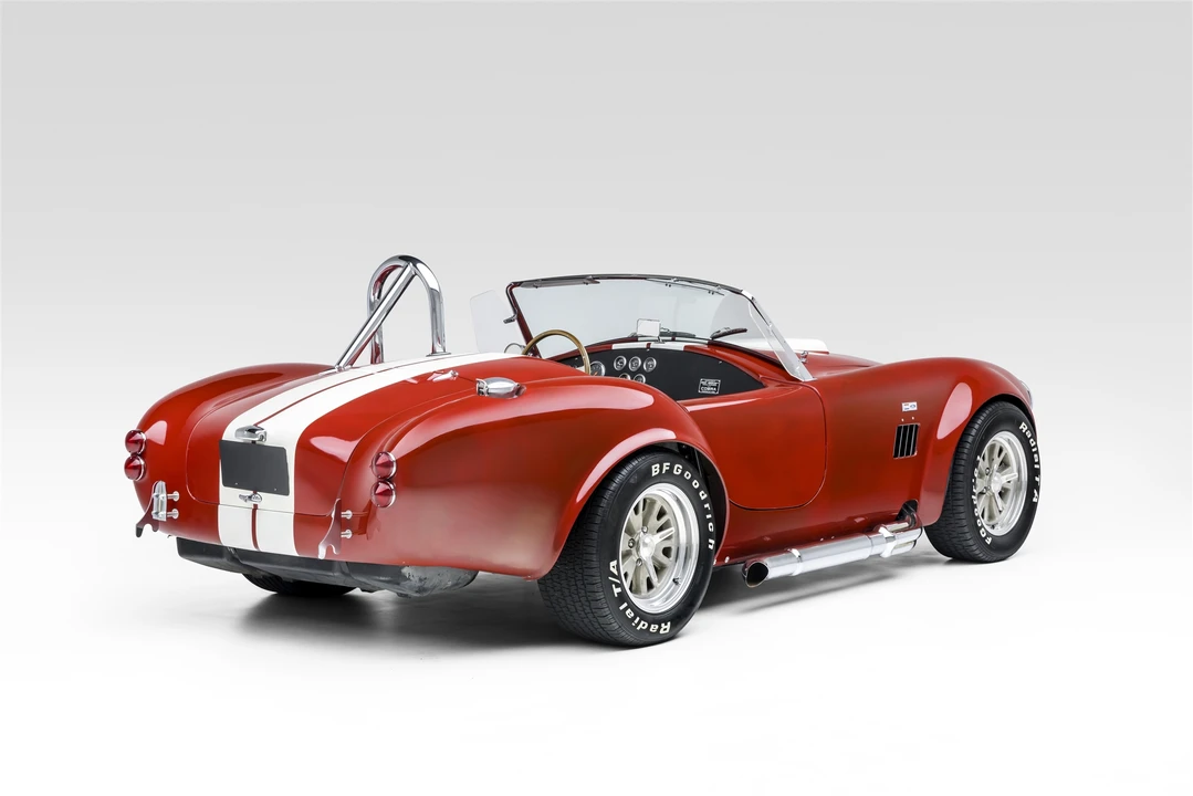 Shelby Cobra Replica - Image 15 of 31