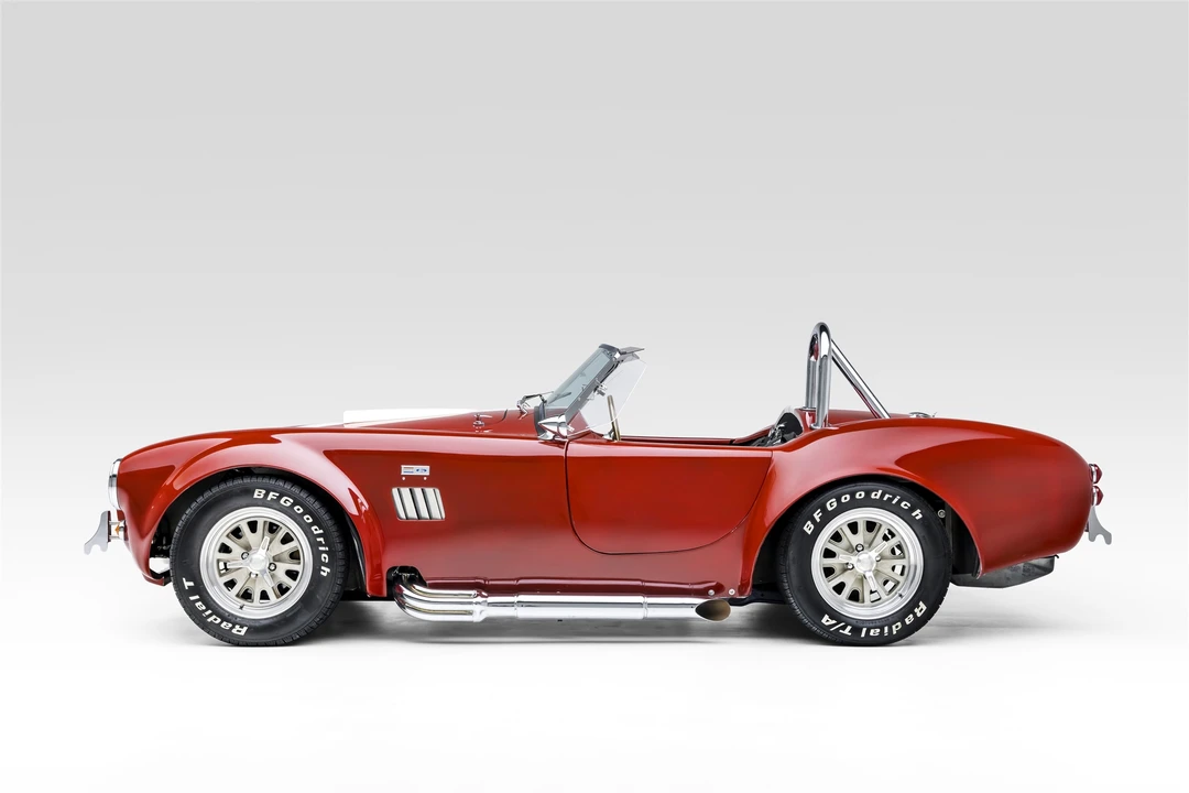 Shelby Cobra Replica - Image 6 of 31