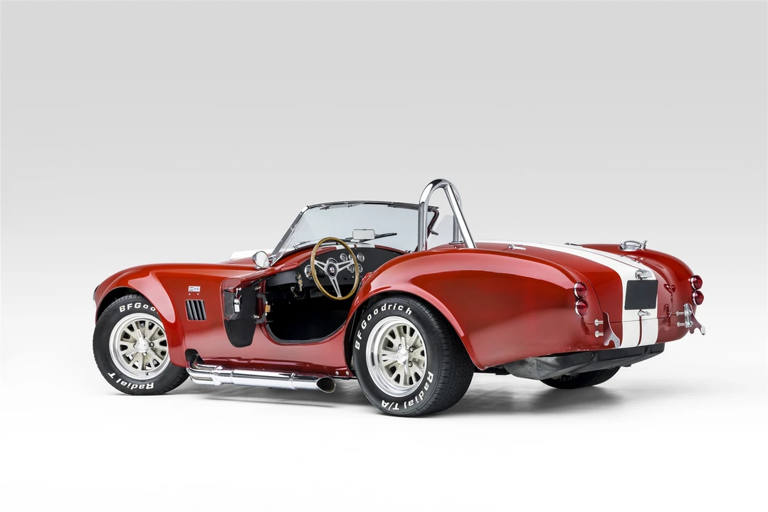 Shelby Cobra Replica - Image 7 of 31