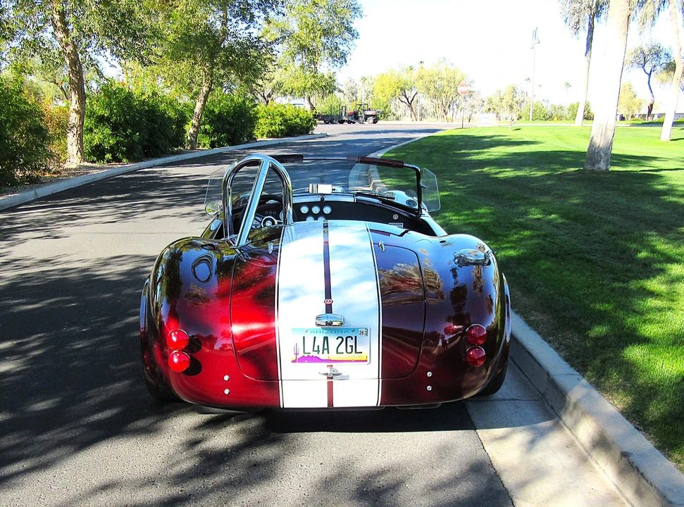 Shelby Cobra Replica - Image 7 of 31