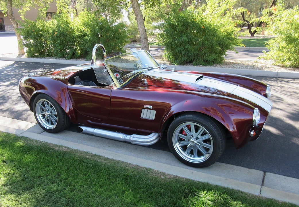 Shelby Cobra Replica - Image 12 of 31