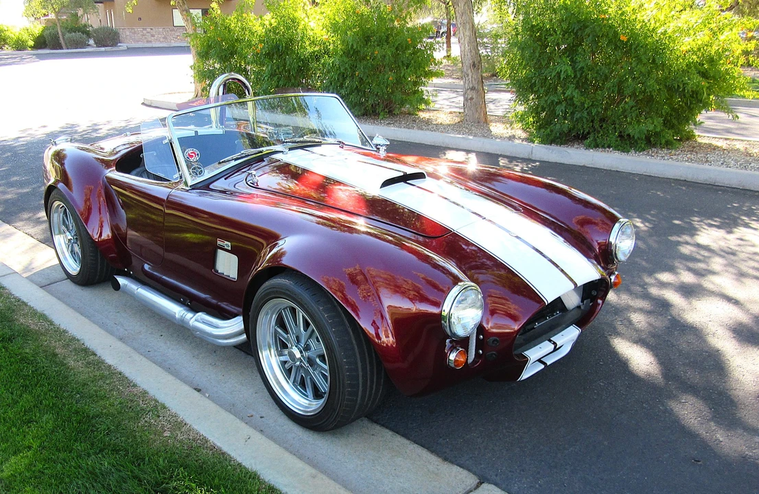 Shelby Cobra Replica - Image 13 of 31