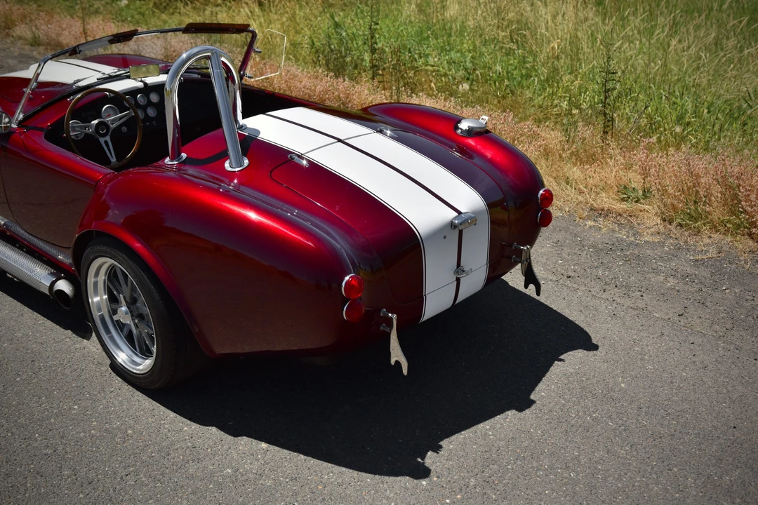 Shelby Cobra Replica - Image 30 of 31