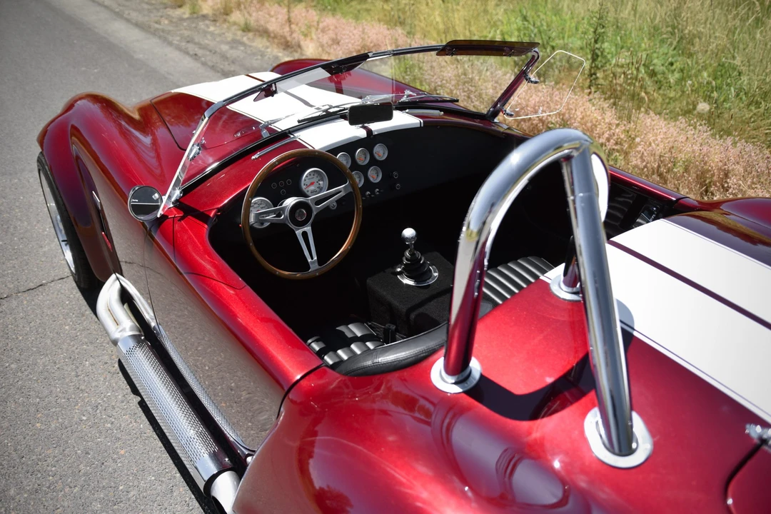 Shelby Cobra Replica - Image 27 of 31