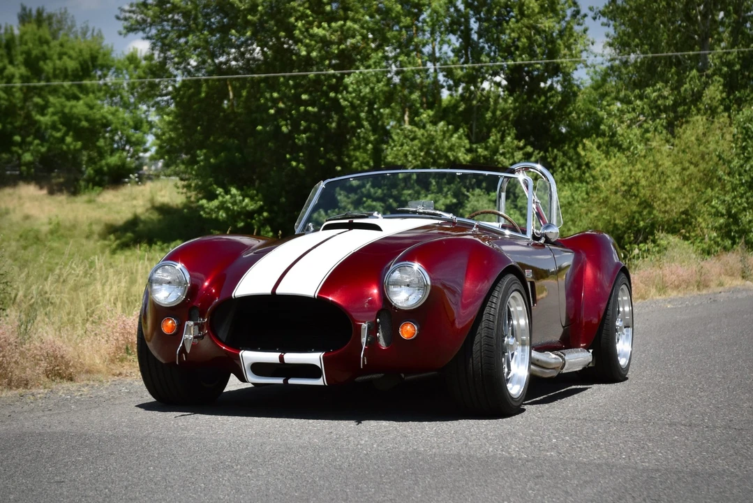 Shelby Cobra Replica - Image 3 of 31