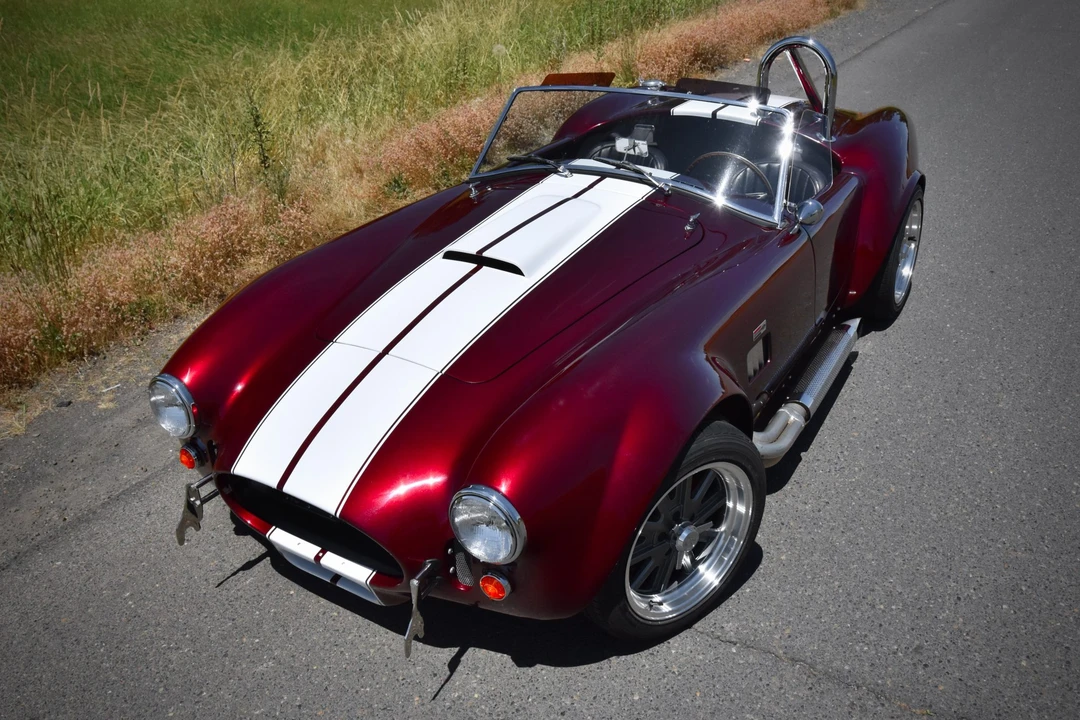 Shelby Cobra Replica - Image 2 of 31