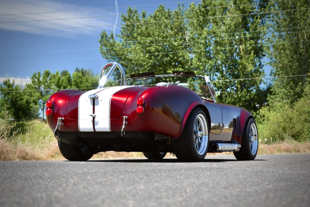 Shelby Cobra Replica - Image 18 of 31