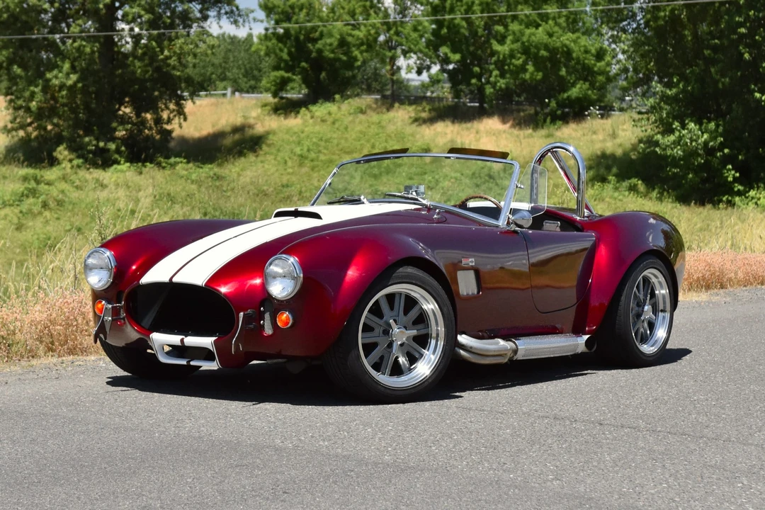 Shelby Cobra Replica - Image 4 of 31