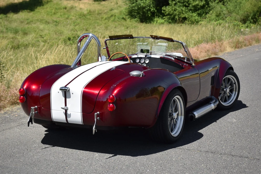 Shelby Cobra Replica - Image 16 of 31