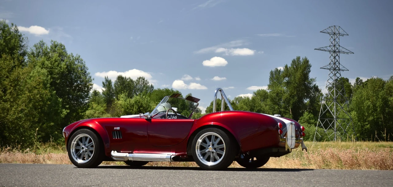Shelby Cobra Replica - Image 11 of 31