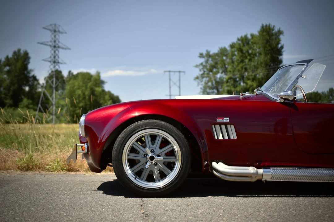 Shelby Cobra Replica - Image 31 of 31
