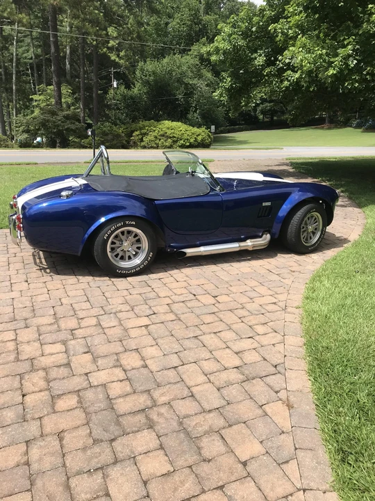 Shelby Cobra Replica - Image 14 of 31