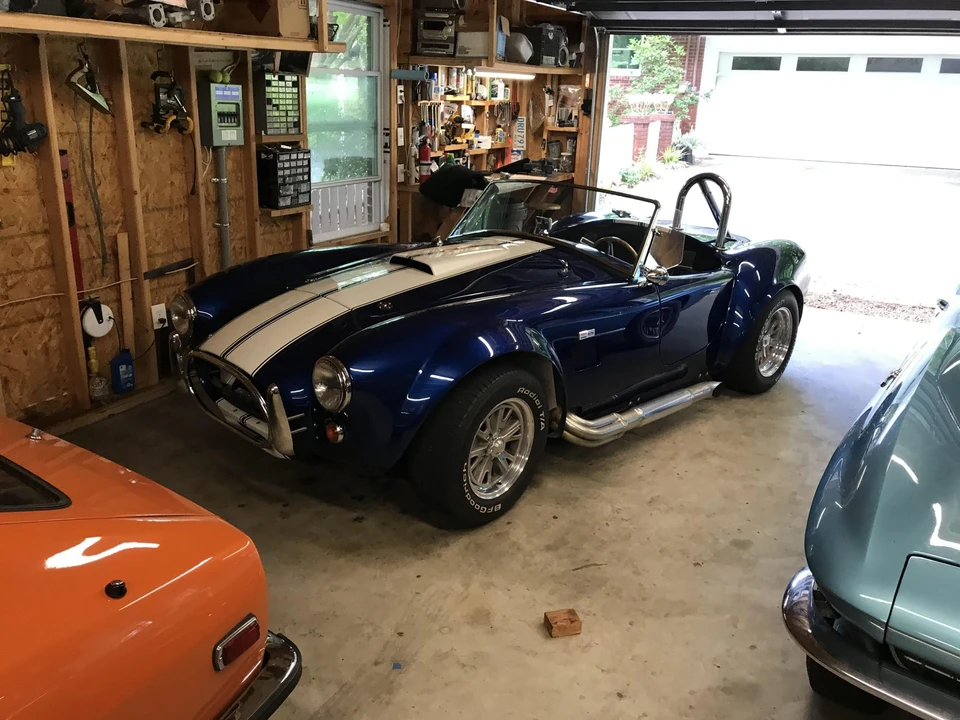Shelby Cobra Replica - Image 6 of 31